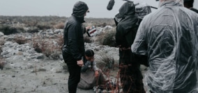 Equipo audiovisual grabando una escena