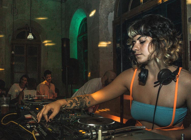 como ser dj productor