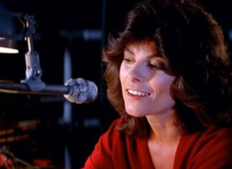adrienne barbeau|Adrienne Barbeau los dolan|Adrienne Barbeau swamp thing|Adrienne Barbeau la cosa|Adrienne Barbeau los angeles times|Adrienne Barbeau folk||Adrienne Barbeau catwoman|Adrienne Barbeau cannonball run|Adrienne Barbeau georgia|Adrienne Barbeau valdemar|Adrienne Barbeau maggie|Adrienne Barbeau creepshow|Adrienne Barbeau carpenter|Adrienne Barbeau the next one|Adrienne Barbeau tejado|Adrienne Barbeau festival nudista|Adrienne Barbeau television|Adrienne Barbeau década 70|Adrienne Barbeau terror
