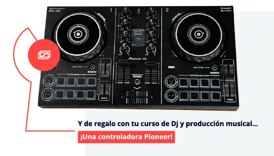 controladora con texto sobre el curso de DJ Producción musical escrito debajo