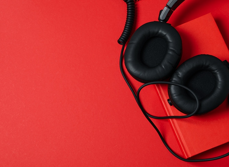 boom-audiolibros-mitad-espanoles-consumen-audio-entretenimiento