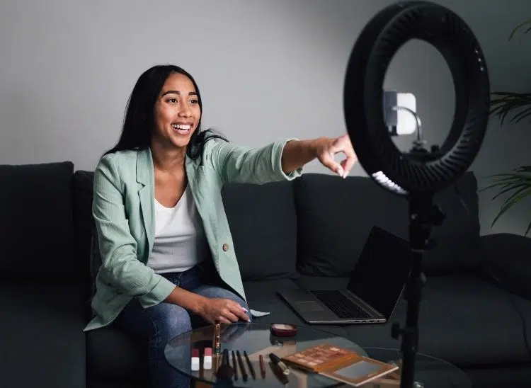 locucion-creacion-contenido