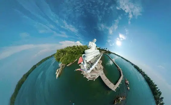 En la imagen se ve el resultado de hacer una foto de 360 grados de un paisaje aéreo