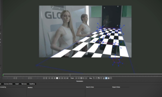 La imagen muestra c&oacute;mo funciona la herramienta de tracking de Mocha Pro en la edici&oacute;n de un v&iacute;deo